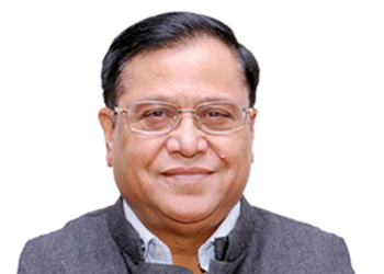 Dr VK Saraswat